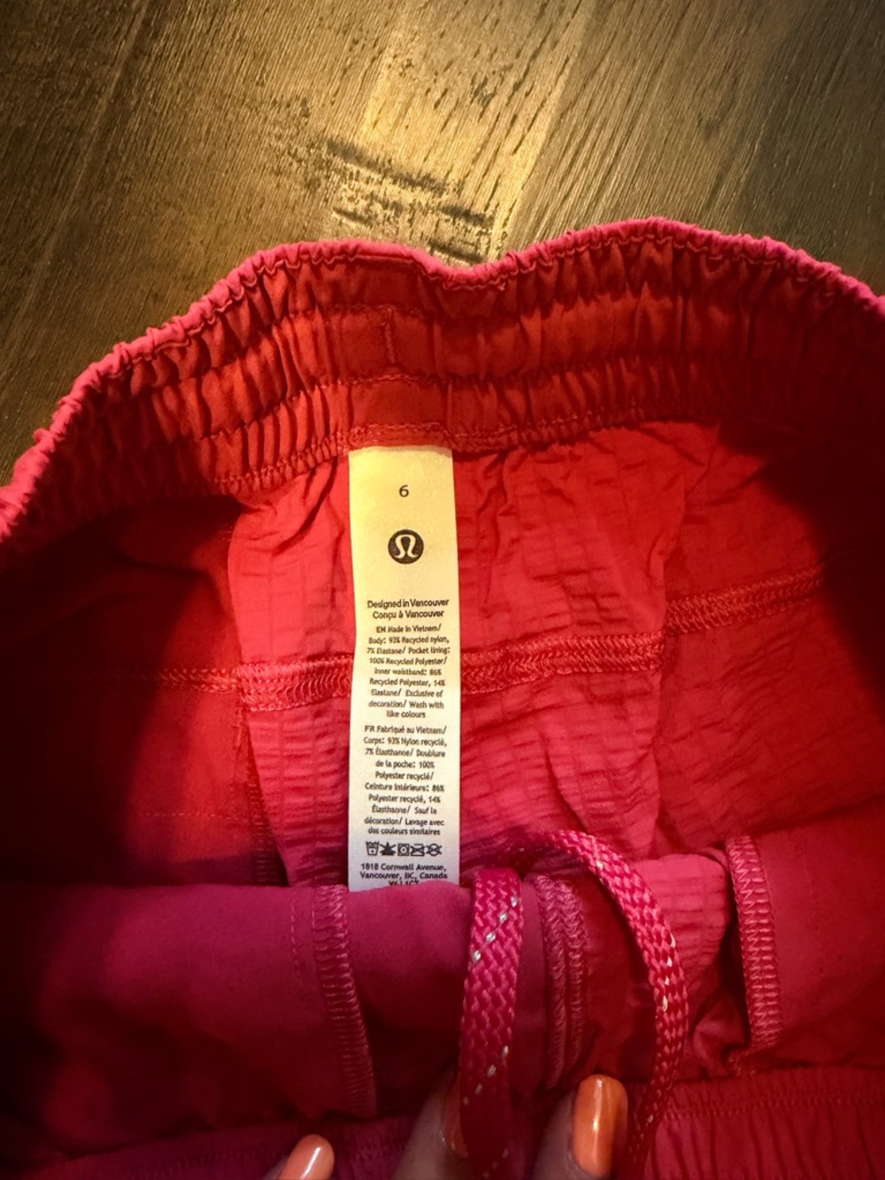 NWT lululemon athletica GRID-texture relaxed JR hiking short 4” - Picture 6 of 7